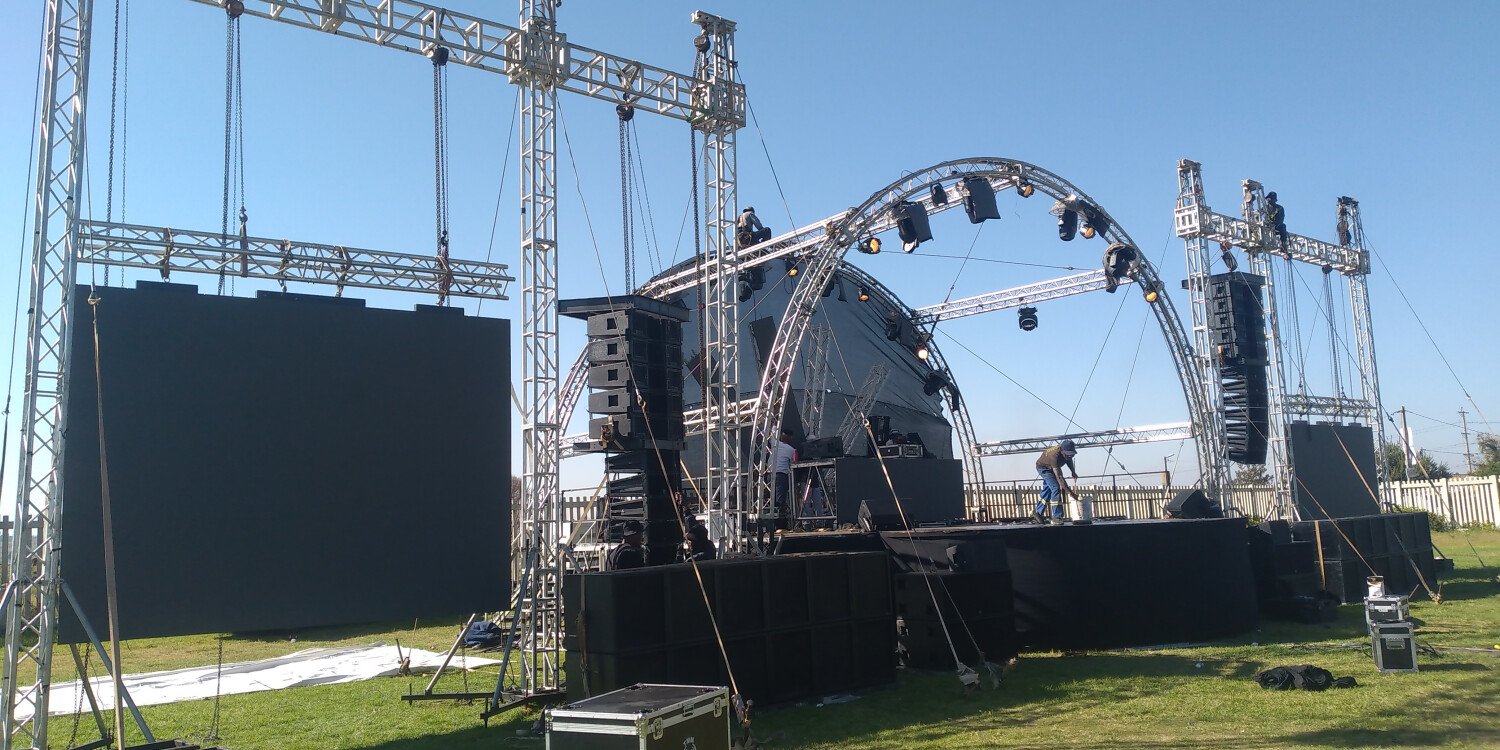 Hawaii Fun Family Picnic...@All white edition