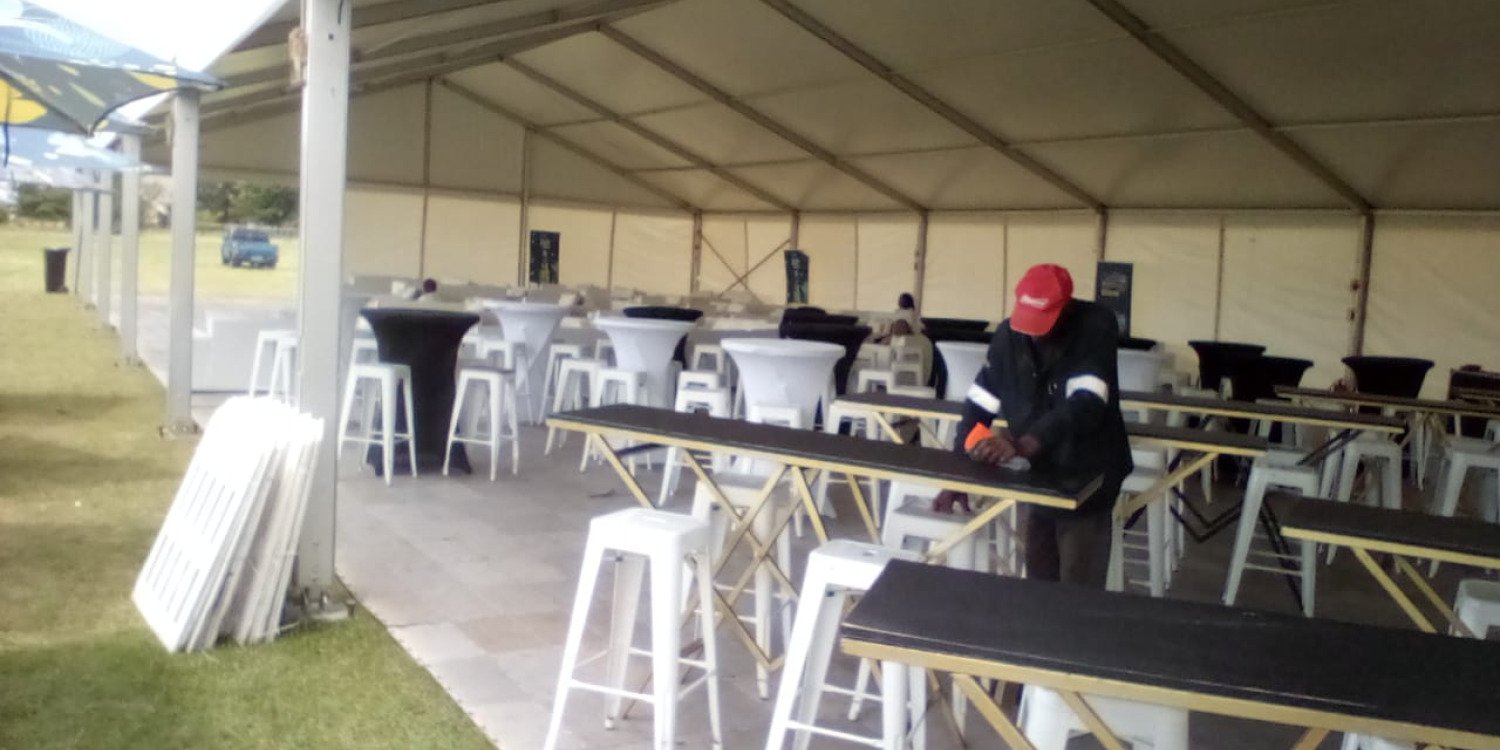 Lovers and Christmas`